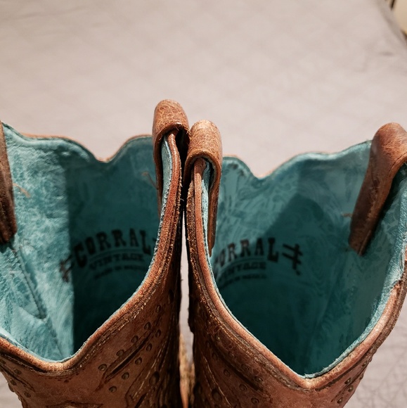 Corral Boots, Size 8.5 - Picture 5 of 5